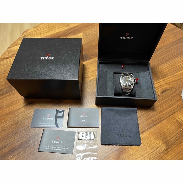 Tudor(チュードル)の【専用】TUDOR ブラックベイ58 メンズの時計(腕時計(アナログ))の商品写真