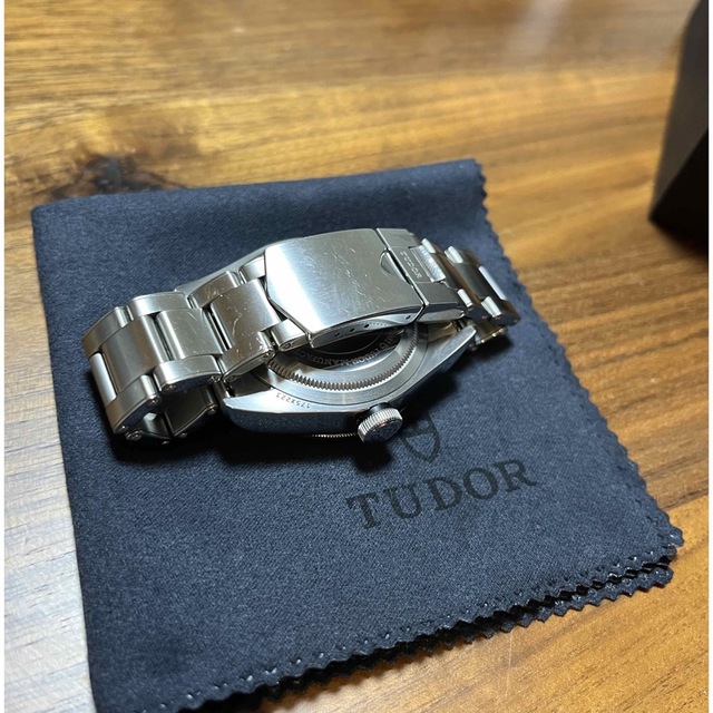 Tudor(チュードル)の【専用】TUDOR ブラックベイ58 メンズの時計(腕時計(アナログ))の商品写真