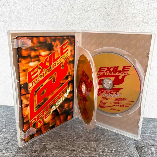 EXILE(エグザイル)のEXILE LIVE DVD 2005 ASIA 2枚組 エンタメ/ホビーのDVD/ブルーレイ(ミュージック)の商品写真