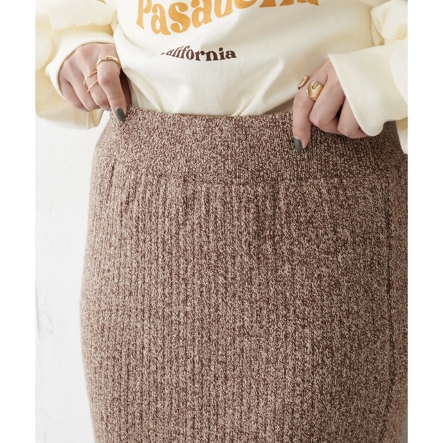 Discoat(ディスコート)の【SALE】メランジリブニットナロースカート レディースのスカート(ロングスカート)の商品写真