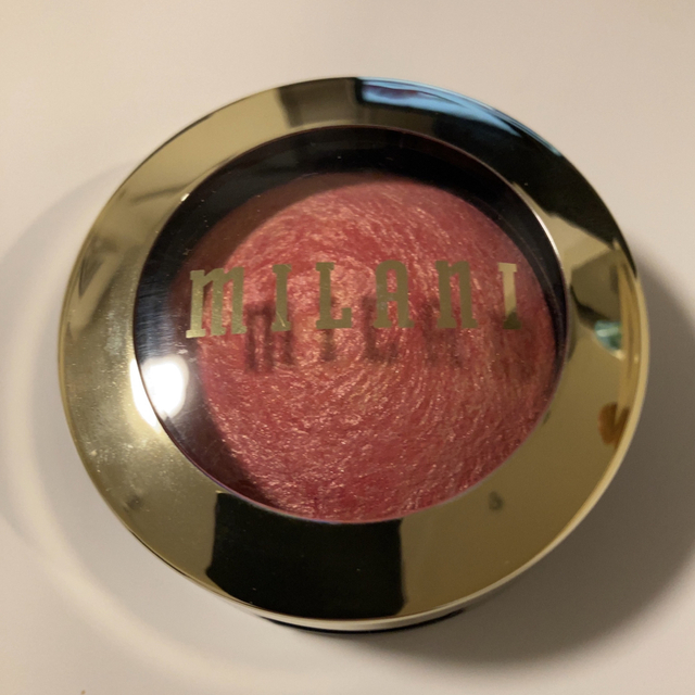 値下げ⭐︎MILANI チーク baked powder blush  コスメ/美容のベースメイク/化粧品(チーク)の商品写真