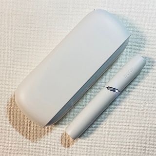 アイコス(IQOS)のNo.2569 アイコス3 ホワイト(タバコグッズ)