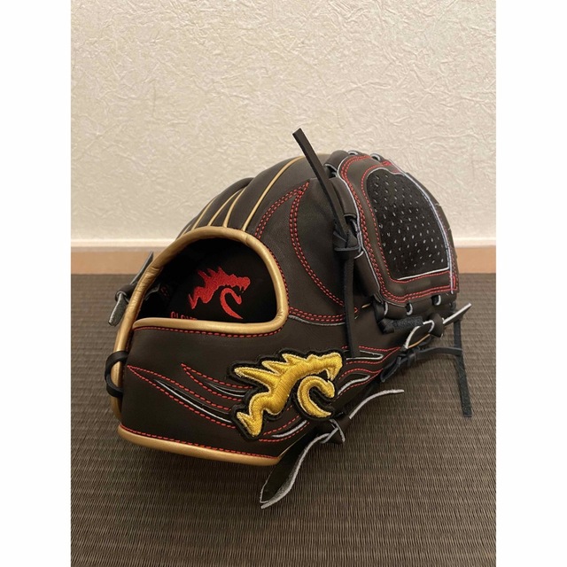 超限定 RYU 軟式内野手用グラブ 新品未使用 素敵でユニークな 48.0%OFF