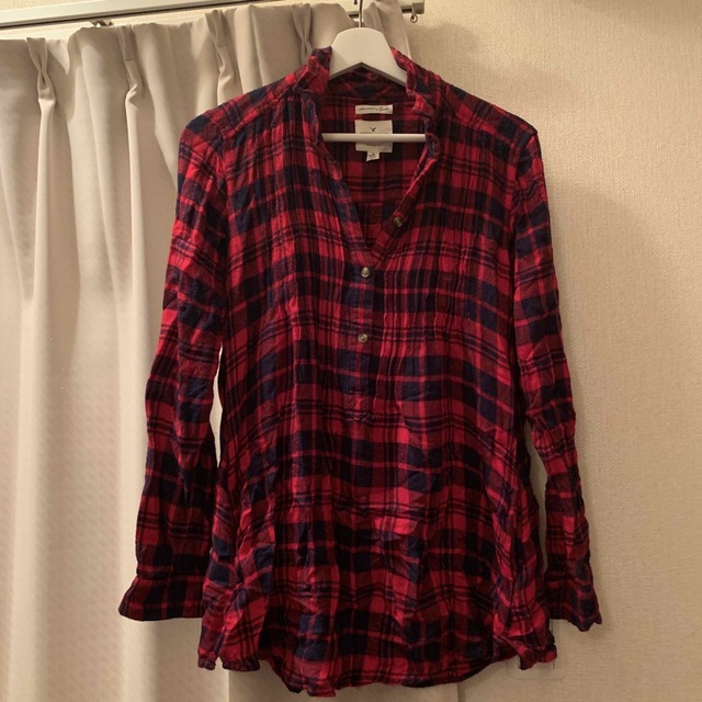 American Eagle(アメリカンイーグル)のレディースシャツ レディースのトップス(シャツ/ブラウス(長袖/七分))の商品写真