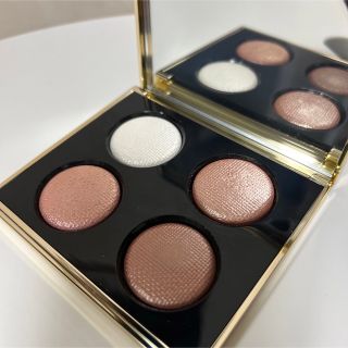 ボビイブラウン(BOBBI BROWN)のボビイ ブラウン ピンク グロウ リュクス アイシャドウ パレット (アイシャドウ)