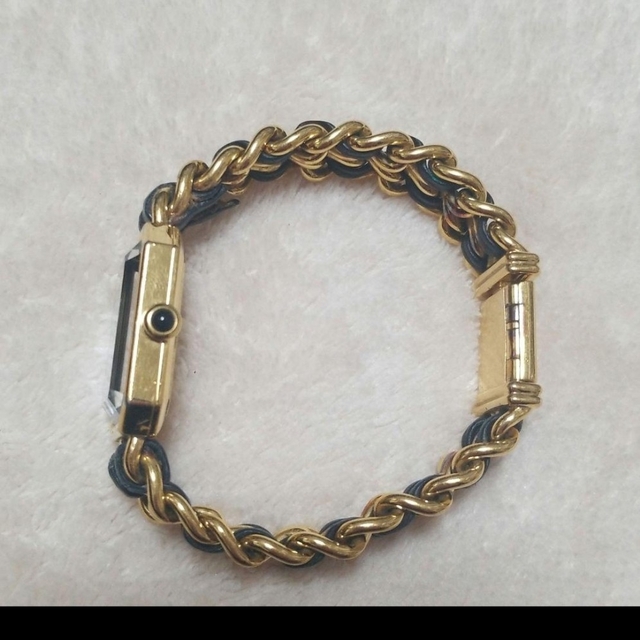 CHANEL(シャネル)のシャネル　プルミエール　腕時計　ゴールド　ブラック　正規品　レディース レディースのファッション小物(腕時計)の商品写真
