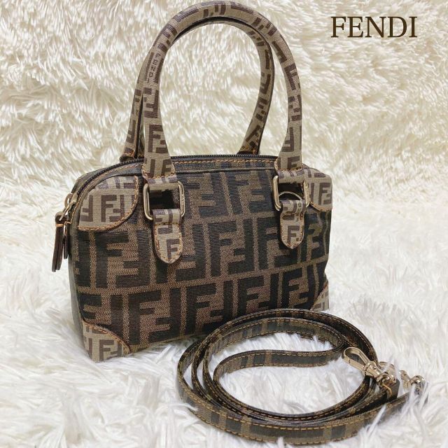 東京都千代田区 希少 FENDI ショルダーバッグ 2way ズッカ ズッキーノ