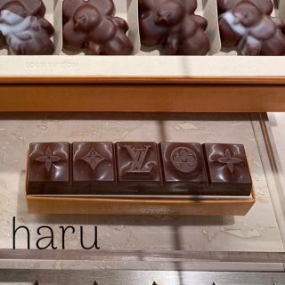 ルイヴィトン(LOUIS VUITTON)のルイヴィトン チョコ フランス限定 バレンタイン(菓子/デザート)