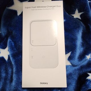 サムスン(SAMSUNG)のSAMSUNG SUPER FAST WIRELESS CHARGER DUO(その他)