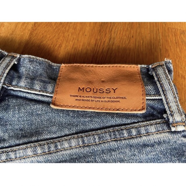 moussy(マウジー)のMOUSSY MVSスキニージーンズ　デニムパンツ  SKINNY レディースのパンツ(デニム/ジーンズ)の商品写真