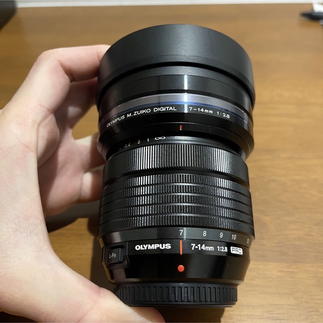 OLYMPUS(オリンパス)のM.ZUIKO DIGITAL ED 7-14mm F2.8 PRO 新古品 スマホ/家電/カメラのカメラ(レンズ(ズーム))の商品写真