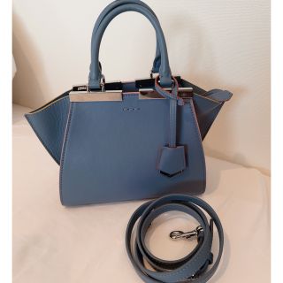 FENDI - ✴︎FENDI トレンチコート✴︎の通販 by ☆Alicia shop ...