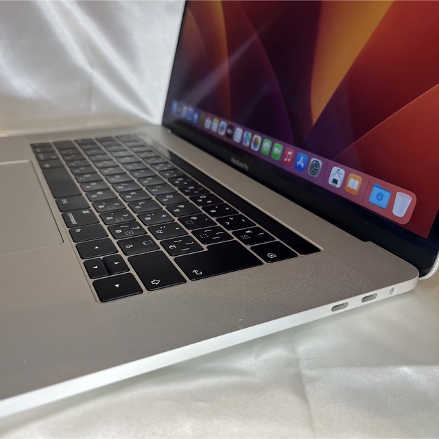 【美品】MacBookPro15,1 2018 i7 MR962J/A