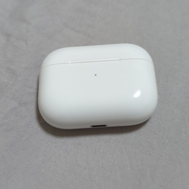 AirPods Pro 充電ケース