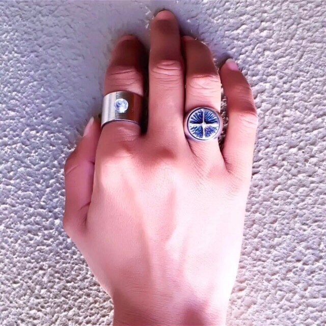リング クリア ガラス シルバー ブラシ テクスチャー 幅広 フリーリング 指輪 ハンドメイドのアクセサリー(リング)の商品写真