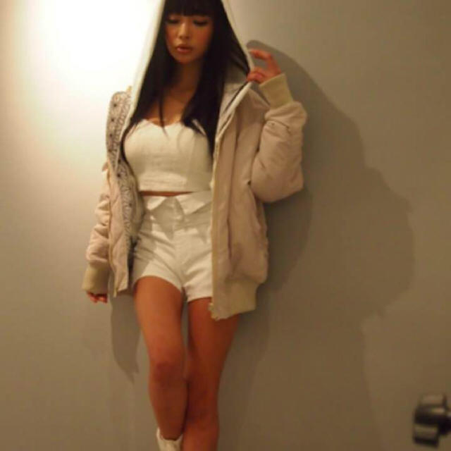 Gyda Gyda 大人気 串戸ユリア着用 Vライン ハイウエスト ショートパンツの通販 By Lulu S Shop 売り切り希望 ジェイダ ならラクマ Gyda Gyda 大人気 串戸ユリア着用 Vライン ハイウエスト ショートパンツの通販 By Lulu S Shop 売り切り希望 ジェイダ ならラクマ
