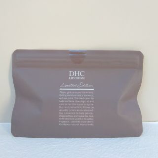 ディーエイチシー(DHC)のたいたい様専用　新品未使用　DHC　薬用リップクリーム　グレージュ＆アイボリー(リップケア/リップクリーム)