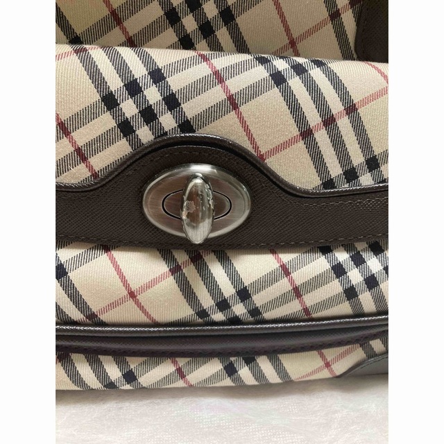 BURBERRY(バーバリー)のBURBERRE バーバリー  バンドバッグ　ノバチェック レディースのバッグ(ハンドバッグ)の商品写真