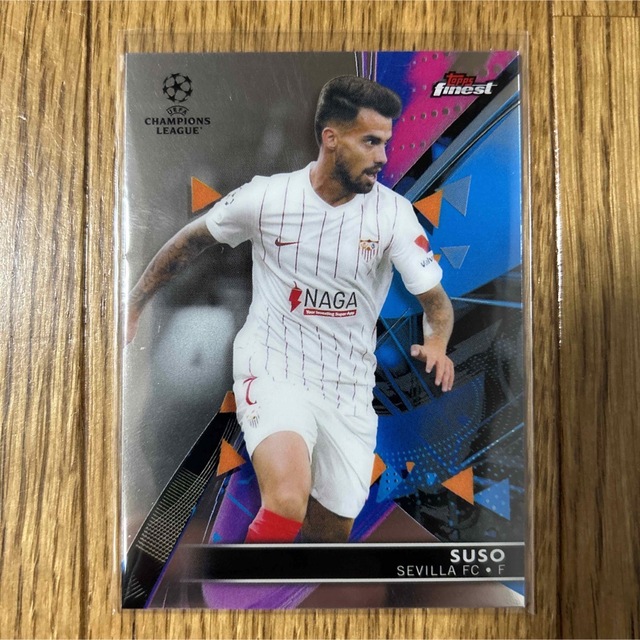 Suso スソ 2021-22 topps finest Sevilla FC エンタメ/ホビーのタレントグッズ(スポーツ選手)の商品写真