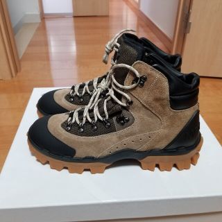 モンクレール ブーツ(メンズ)の通販 65点 | MONCLERのメンズを買うなら
