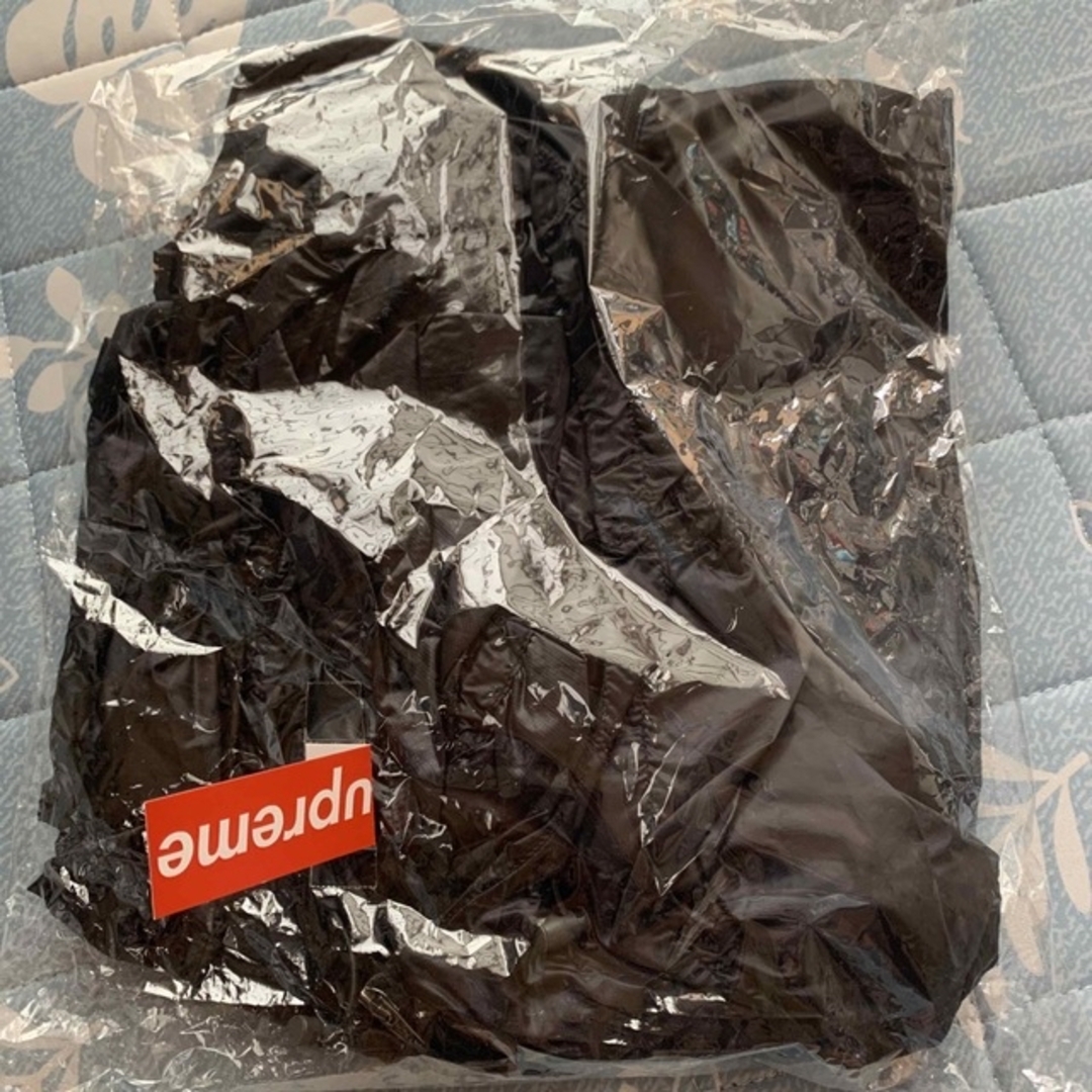 Supreme(シュプリーム)のsupreme Ripstop Hooded Windshell メンズのジャケット/アウター(ナイロンジャケット)の商品写真