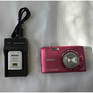 ニコン(Nikon)のNikonCOOLPIX S3700 (コンパクトデジタルカメラ)