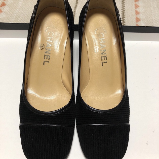 CHANEL(シャネル)のCHANEL サンダル➕パンプスお値下げ可能 レディースの靴/シューズ(ハイヒール/パンプス)の商品写真