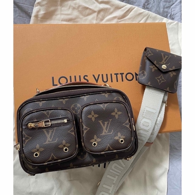 LOUIS VUITTON(ルイヴィトン)のLouis Vuittonショルダー バッグ レディースのバッグ(ショルダーバッグ)の商品写真