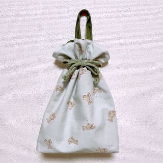 巾着袋(緑/くま/お弁当袋/小物入れ/バッグインバッグ)(ランチボックス巾着)