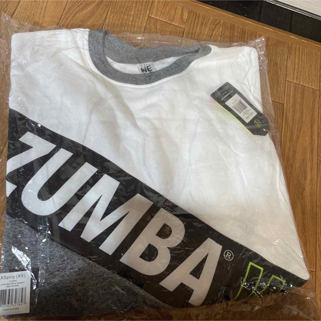 Zumba(ズンバ)のZumba ズンバ　正規品　トレーナー　Sale レディースのトップス(トレーナー/スウェット)の商品写真