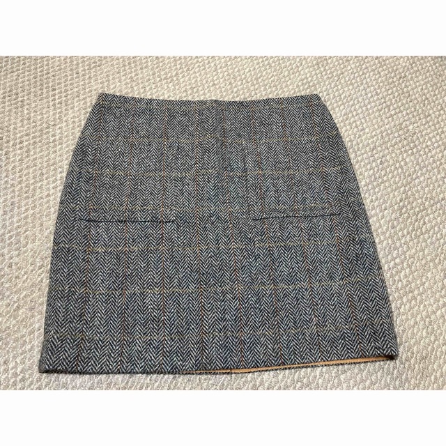 23区(ニジュウサンク)のハリスツィードスカート レディースのスカート(ひざ丈スカート)の商品写真