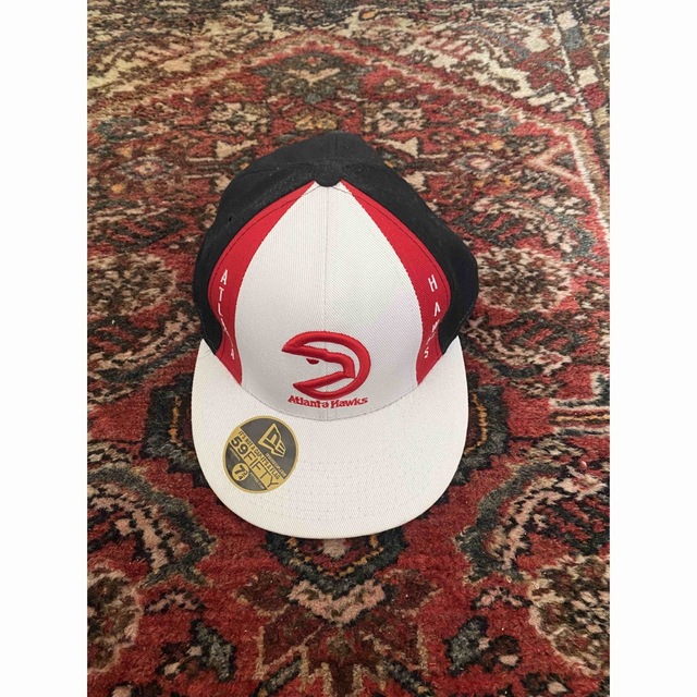 NEW ERA(ニューエラー)のデッドストック NEWERA NBA CAP HAWKS アトランタホークス メンズの帽子(キャップ)の商品写真