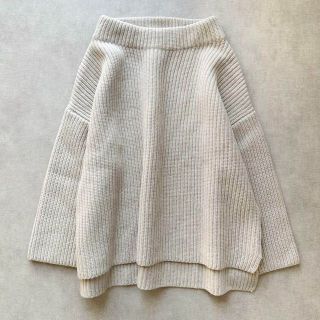 ドゥーズィエムクラス(DEUXIEME CLASSE)の美品▲Deuxieme Classe // アゼワイドスリーブセーター▲ベージュ(ニット/セーター)