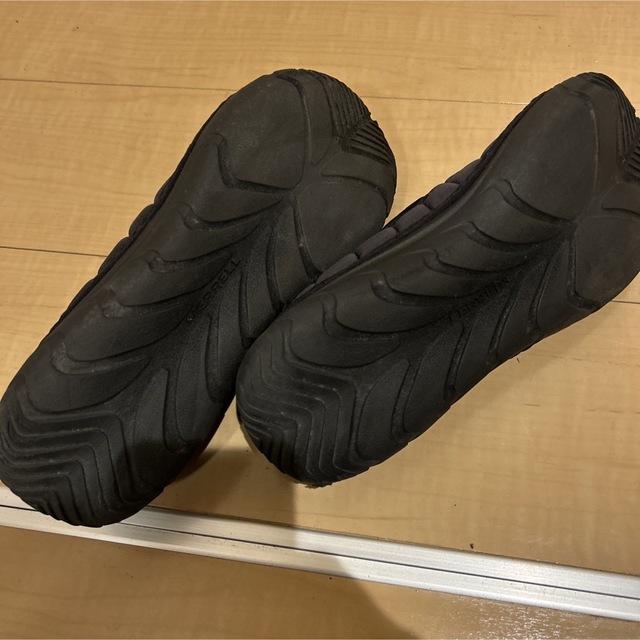 MERRELL(メレル)のMERRELL HUT MOC TRIPLE BLACK j90731 28.0 メンズの靴/シューズ(サンダル)の商品写真