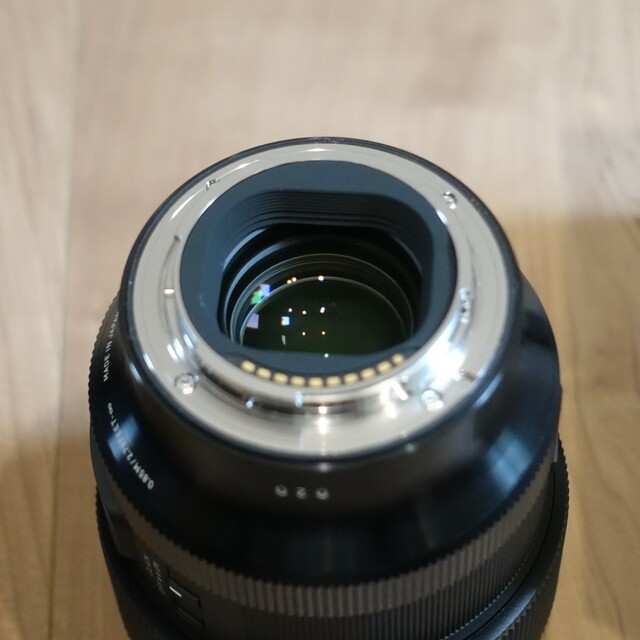 SIGMA(シグマ)のSIGMA シグマ85mm F1.4 DG DN [ソニーE用]極美品 スマホ/家電/カメラのカメラ(レンズ(単焦点))の商品写真