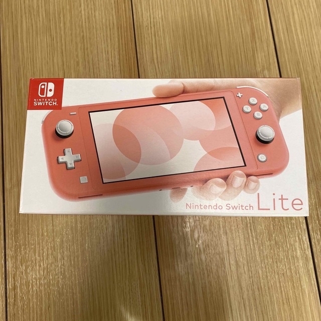 NINTENDO SWITCH LITE コーラルピンク