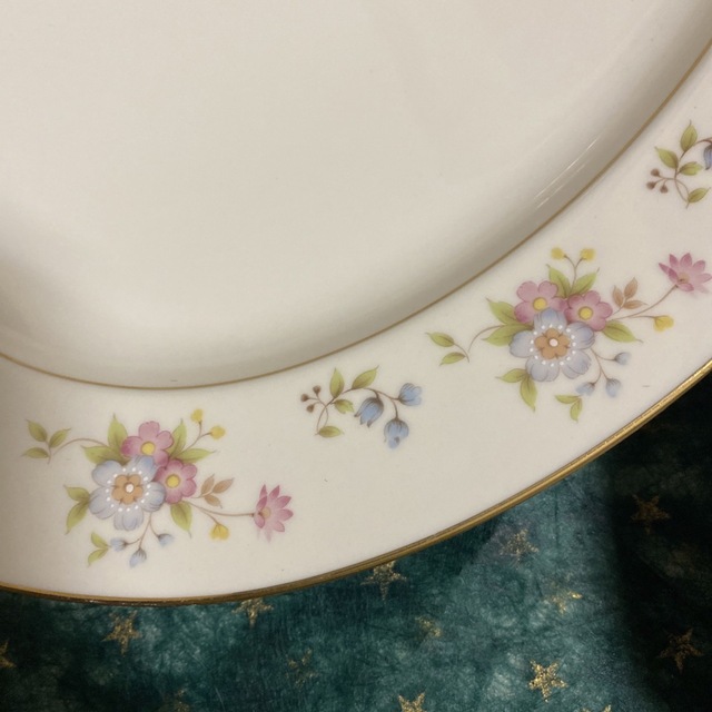 Noritake(ノリタケ)のニットーロイヤル 2枚 (ノリタケ) エンタメ/ホビーの美術品/アンティーク(陶芸)の商品写真