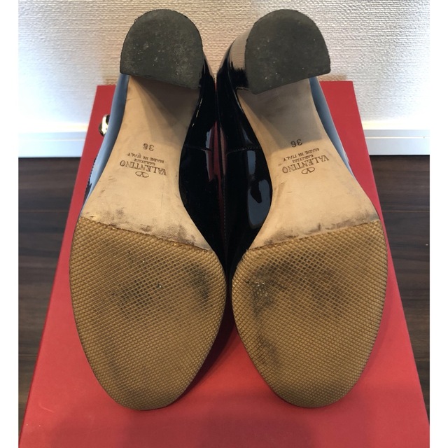 VALENTINO(ヴァレンティノ)のVALENTINO ヴァレンティノ  ショートブーツ　36cm レディースの靴/シューズ(ブーツ)の商品写真
