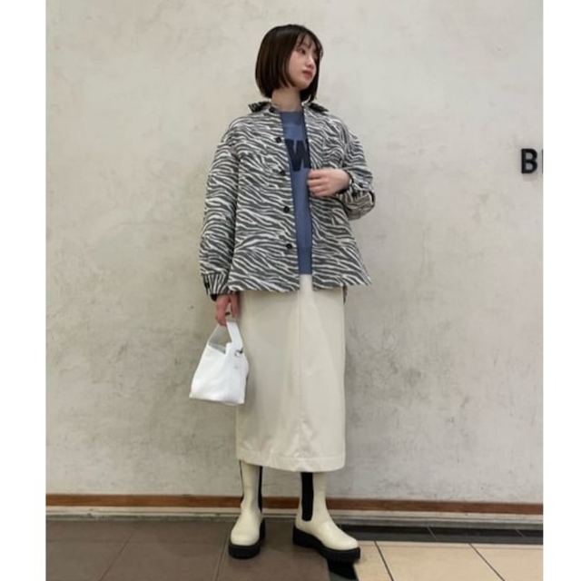 BEAUTY&YOUTH UNITED ARROWS(ビューティアンドユースユナイテッドアローズ)のBEAUTY&YOUTH UNITED ARROWSサイドゴアブーツ 白 レディースの靴/シューズ(ブーツ)の商品写真