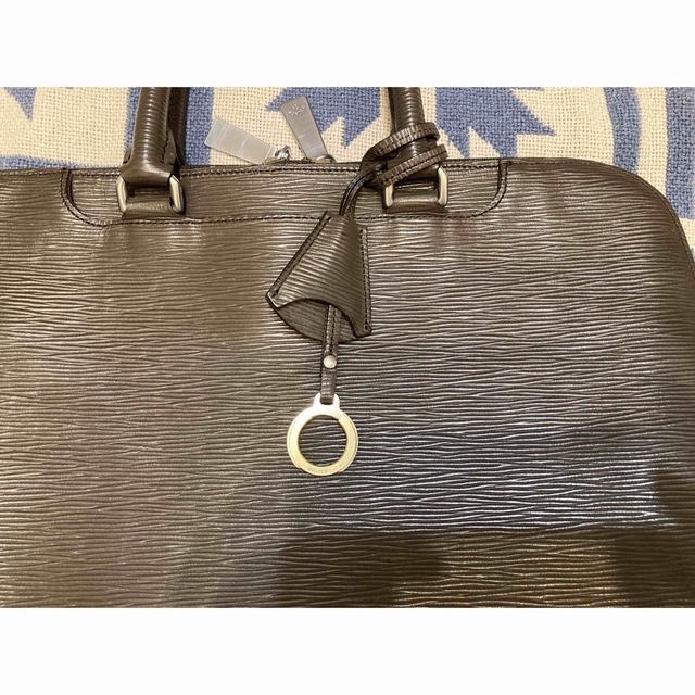 aniary - aniary 美品 自立するビジネスバッグ 本革 ブラウン 内側