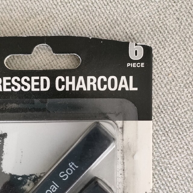 【未開封】デッサン用 Charcoal 木炭 エンタメ/ホビーのアート用品(絵の具/ポスターカラー)の商品写真