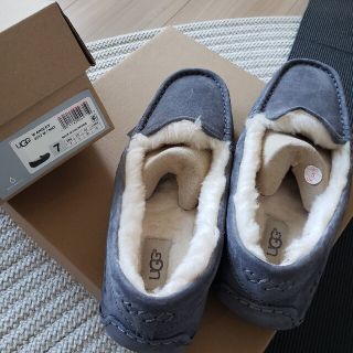 アグ(UGG)のアグ　ugg シューズ(スリッポン/モカシン)