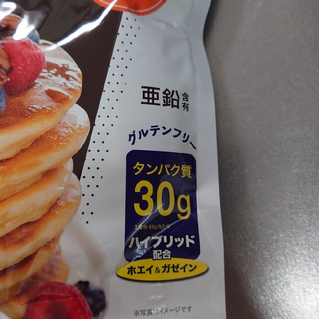 未開封　AFC プロテインパンケーキミックス　240g一袋 食品/飲料/酒の健康食品(プロテイン)の商品写真