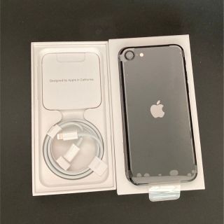 アイフォーン(iPhone)のiphonese 第二世代　64GB ブラック　新品未使用　SIMフリー(スマートフォン本体)