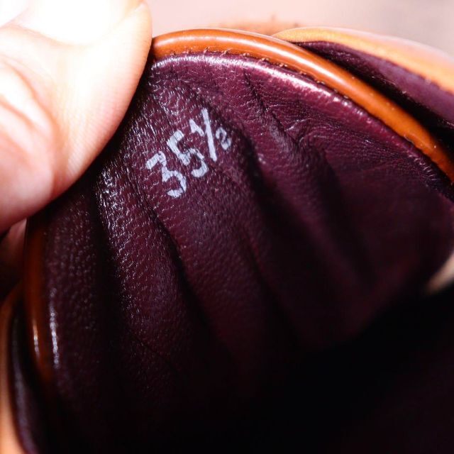 TOD'S(トッズ)のトッズ Tod's  革紐靴 ドライビングシューズ レザースニーカー 35.5 レディースの靴/シューズ(ローファー/革靴)の商品写真