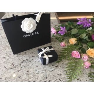 シャネル(CHANEL)のCHANEL ショッパー★箱　カメリア　リボン付き(ショップ袋)