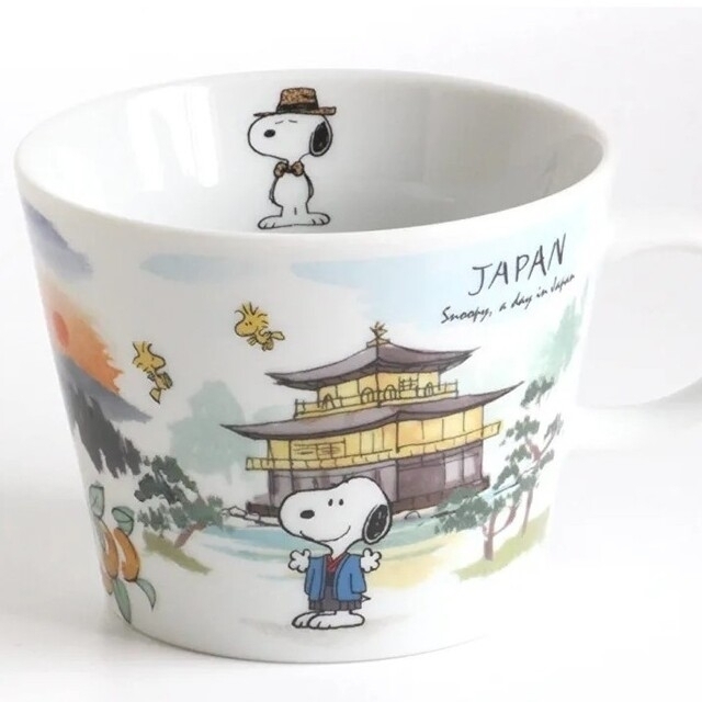 SNOOPY(スヌーピー)の新品未使用✰ スヌーピー Japan マグカップ 即日発送 インテリア/住まい/日用品のキッチン/食器(食器)の商品写真