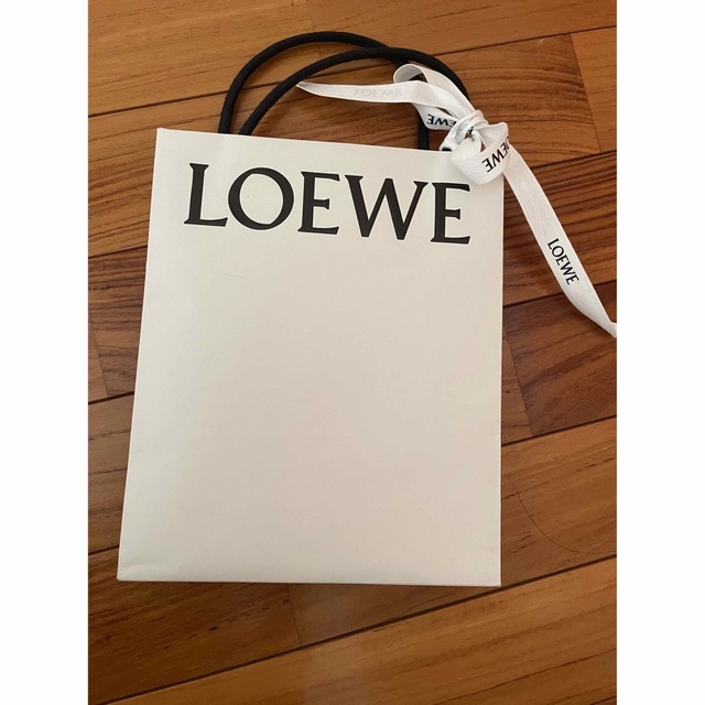 LOEWE(ロエベ)のLOEWE ショッピングバッグ　 レディースのバッグ(ショップ袋)の商品写真