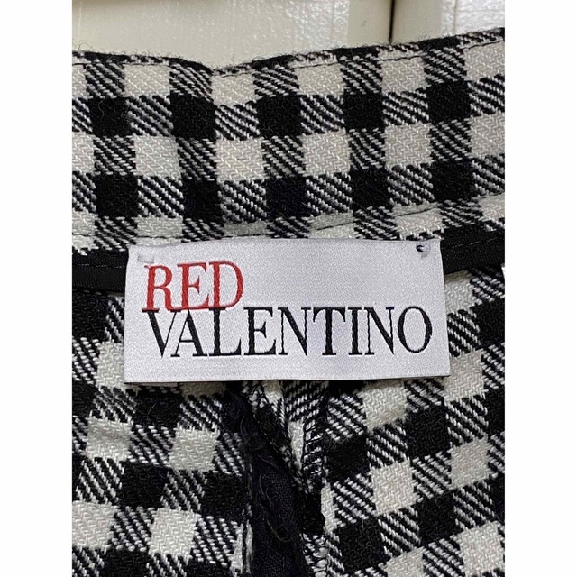 RED VALENTINO(レッドヴァレンティノ)のREDVALENTINO レッドヴァレンティノ　プリーツスカート　インナーパンツ レディースのパンツ(キュロット)の商品写真