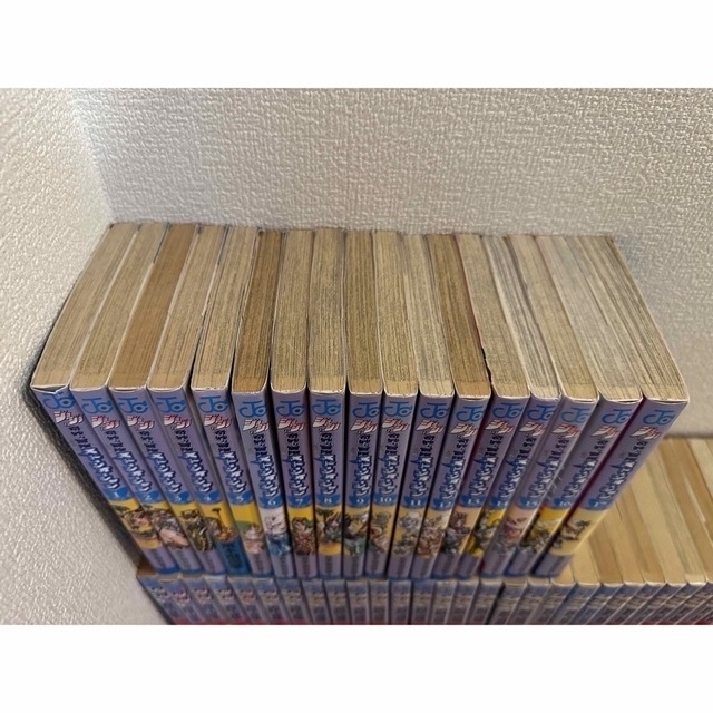 ジョジョの奇妙な冒険1-8部全巻セット、岸辺露伴は動かない全2巻、関連